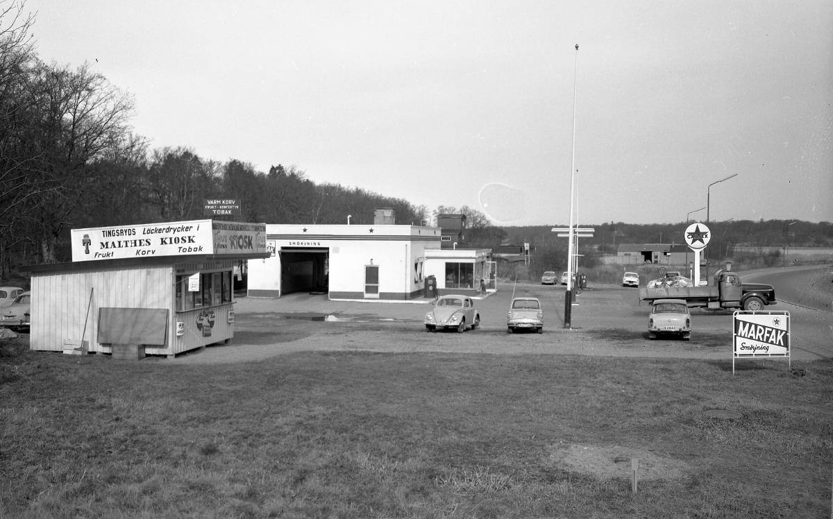 På Sunnavägen, Bergåsa, fanns Caltex-stationen som byggdes 1953 och som senare blev Texaco. Källa Blekinge Museum.